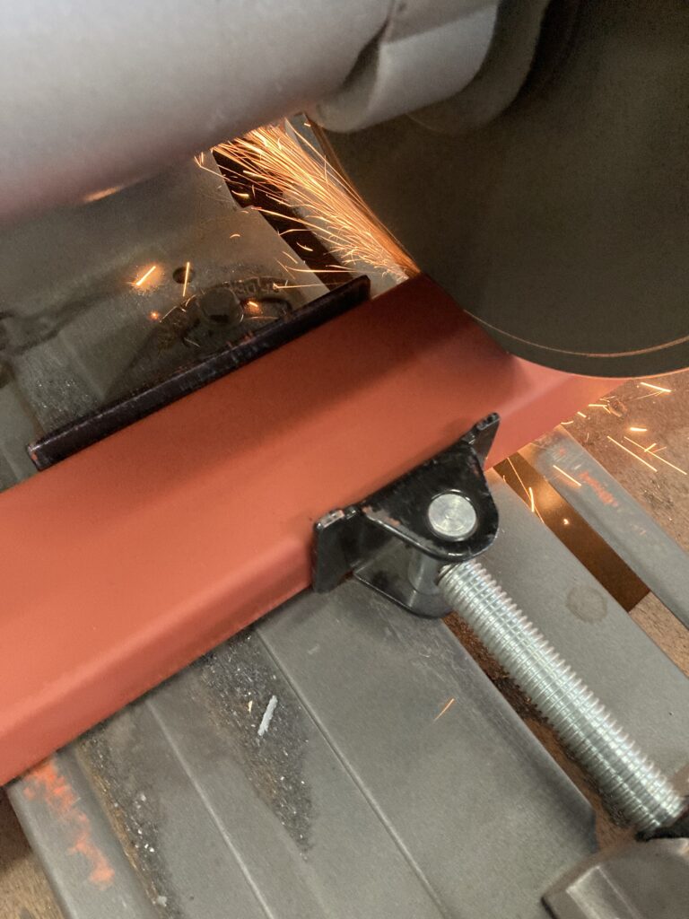 外構屋さんの仕事の裏側~看板設置(前編)~