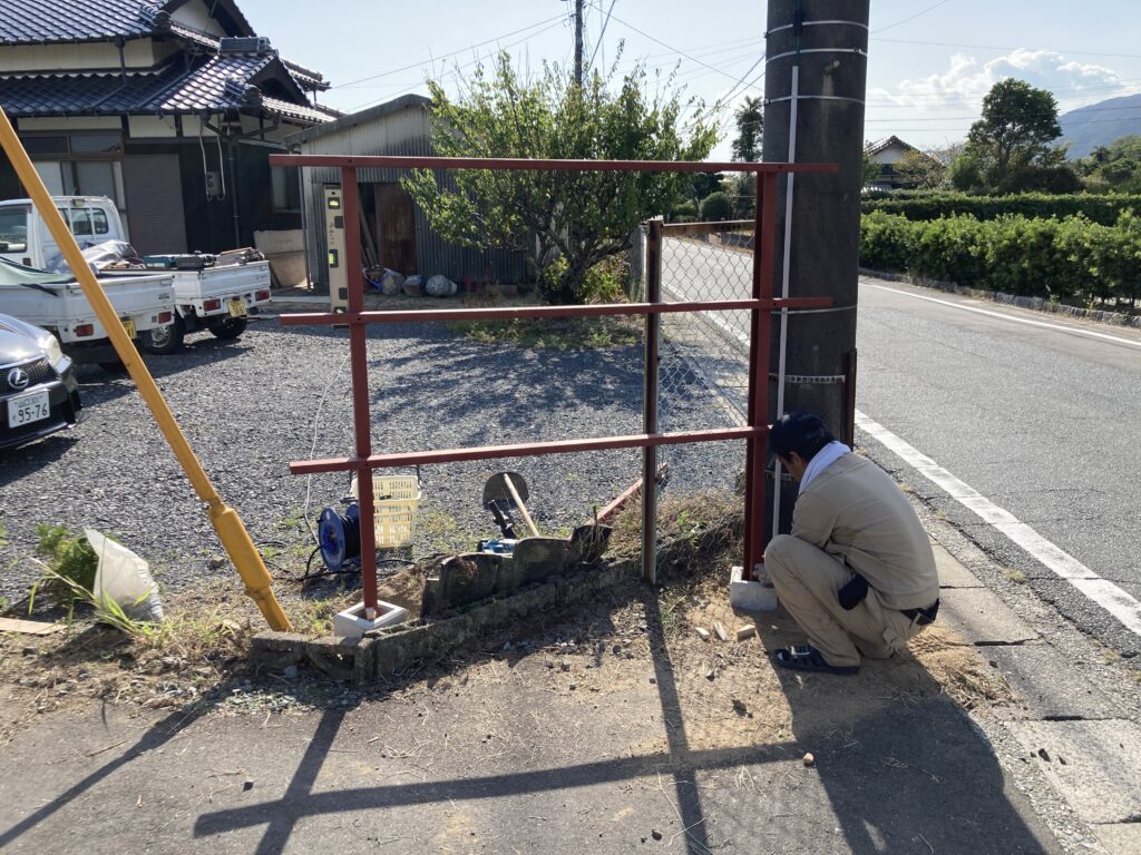 外壁屋さんの仕事の裏側~看板設置(仕上げ)~