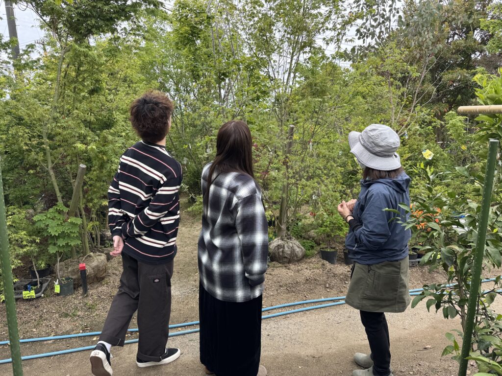 植栽選びから現場確認まで。お客様と一緒につくる家づくり